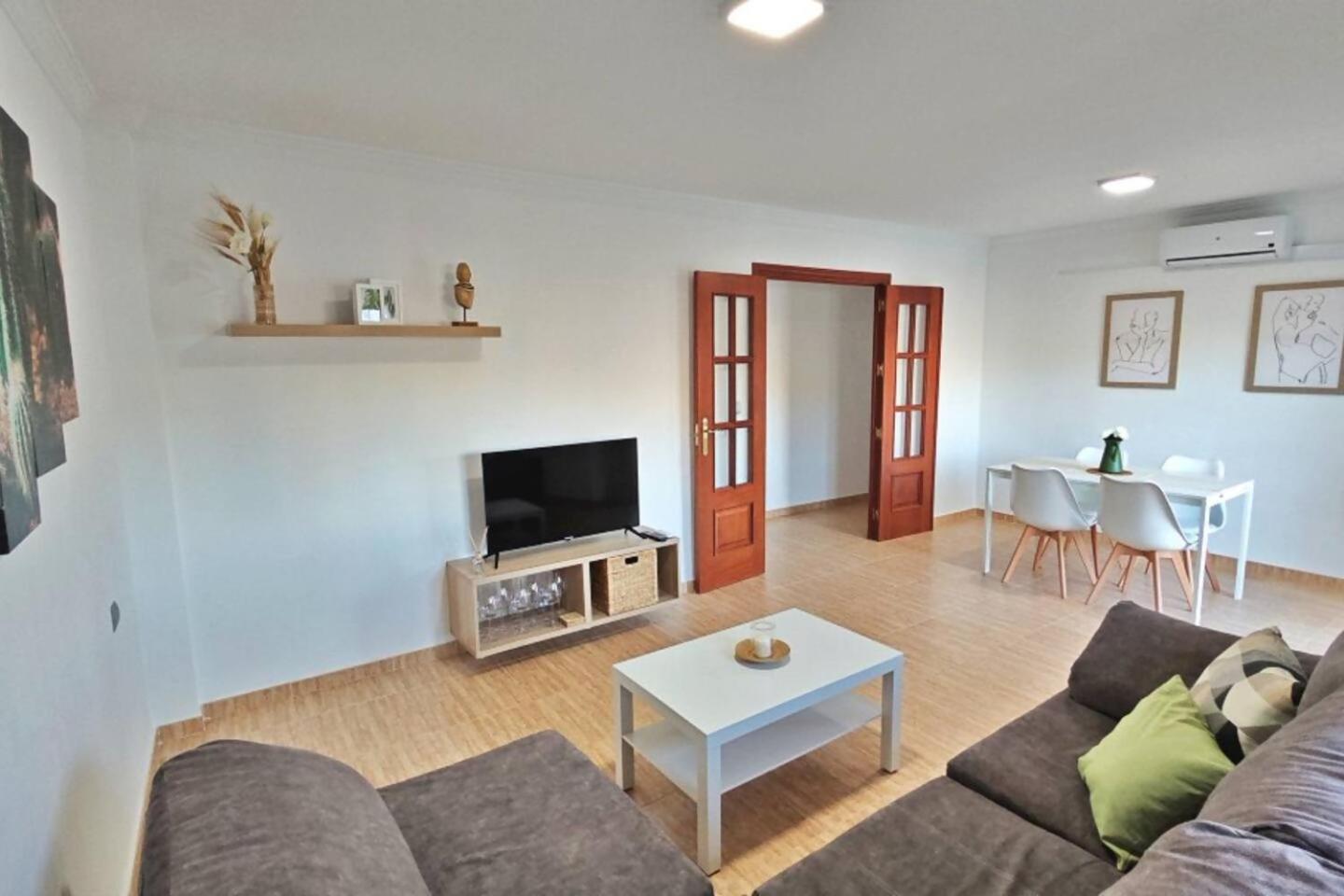 Apartamento Paseo Larios Торе дел Мар Екстериор снимка