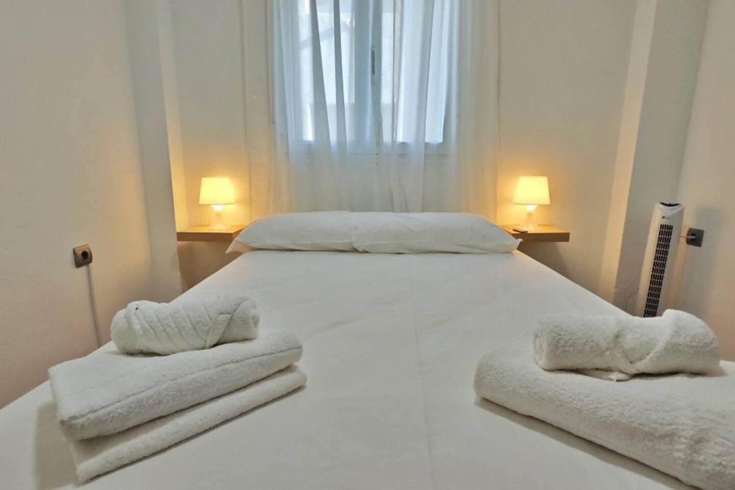 Apartamento Paseo Larios Торе дел Мар Екстериор снимка